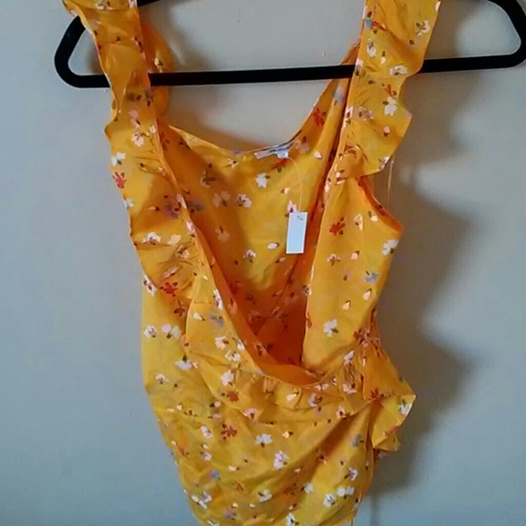 Madewell Tops - Madewell blouse new with tag